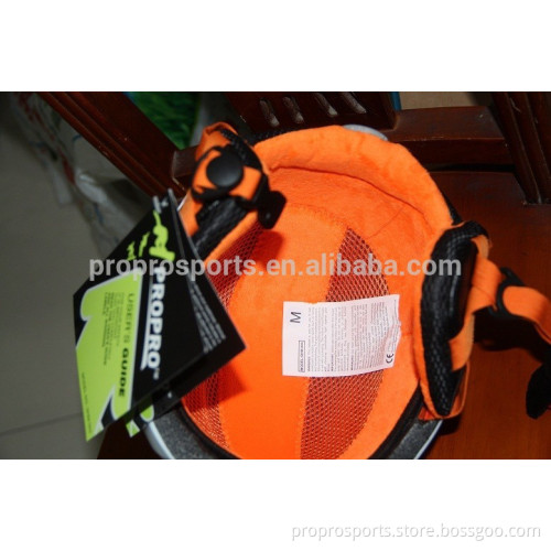 2015 New Ultra Light High Quality Winter Snow Sport Helmet Roller Skate Helmet